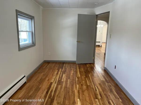 $1,500 | 214 Melrose Avenue, Unit 2, Clarks Summit, PA 18411