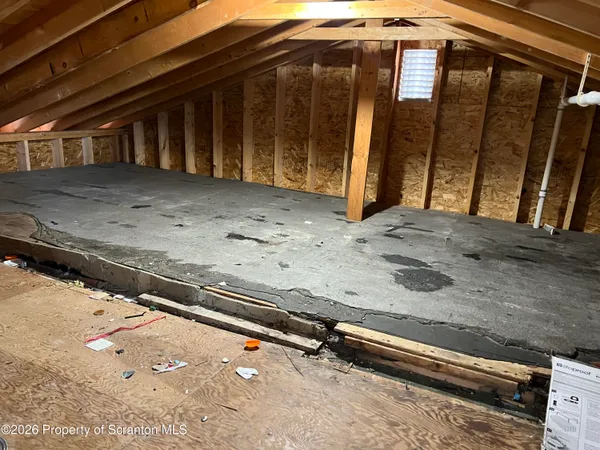 $1,500 | 214 Melrose Avenue, Unit 2, Clarks Summit, PA 18411