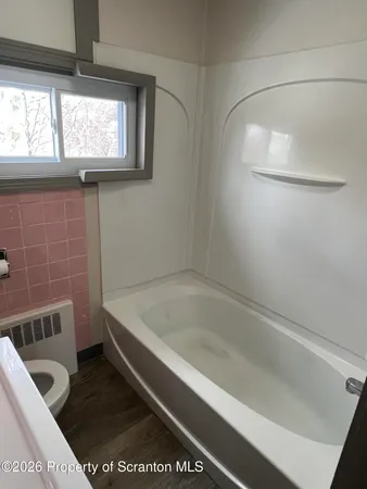 $1,500 | 214 Melrose Avenue, Unit 2, Clarks Summit, PA 18411