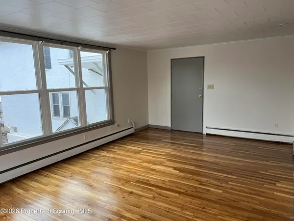 $1,500 | 214 Melrose Avenue, Unit 2, Clarks Summit, PA 18411