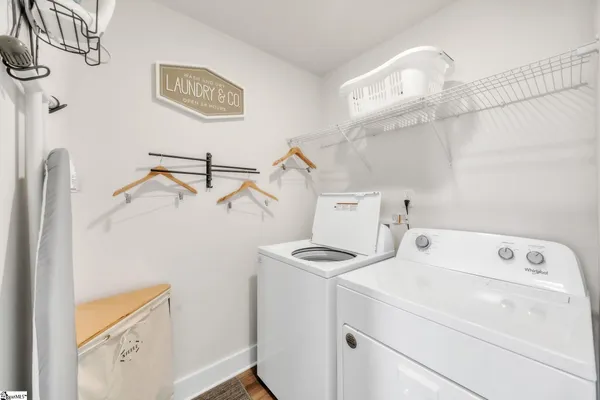 $300,000 | 860 Pleasant Falls Drive, Moore, SC 29369