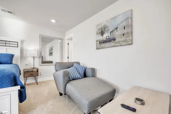 $300,000 | 860 Pleasant Falls Drive, Moore, SC 29369