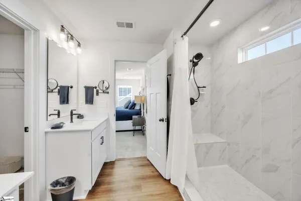 $300,000 | 860 Pleasant Falls Drive, Moore, SC 29369