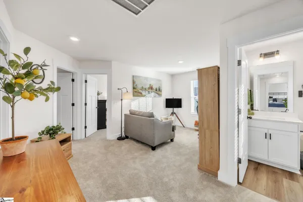 $300,000 | 860 Pleasant Falls Drive, Moore, SC 29369