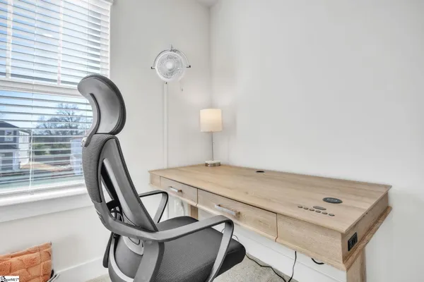 $300,000 | 860 Pleasant Falls Drive, Moore, SC 29369