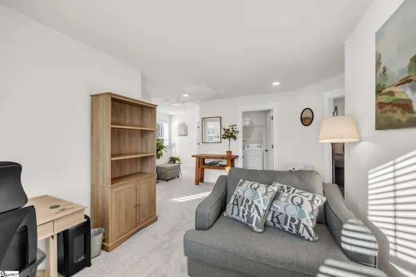 $300,000 | 860 Pleasant Falls Drive, Moore, SC 29369