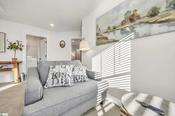 $300,000 | 860 Pleasant Falls Drive, Moore, SC 29369