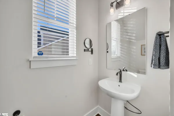 $300,000 | 860 Pleasant Falls Drive, Moore, SC 29369