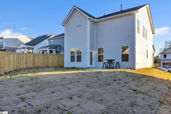 $300,000 | 860 Pleasant Falls Drive, Moore, SC 29369