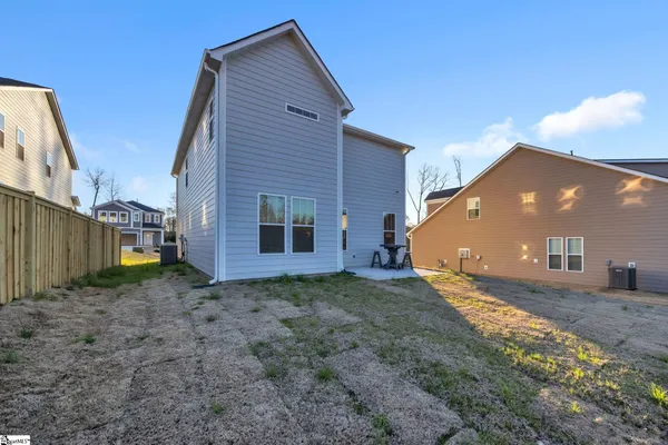 $300,000 | 860 Pleasant Falls Drive, Moore, SC 29369