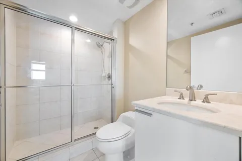 $449,000 | 14951 Royal Oaks Lane, Unit 1506, North Miami, FL 33181