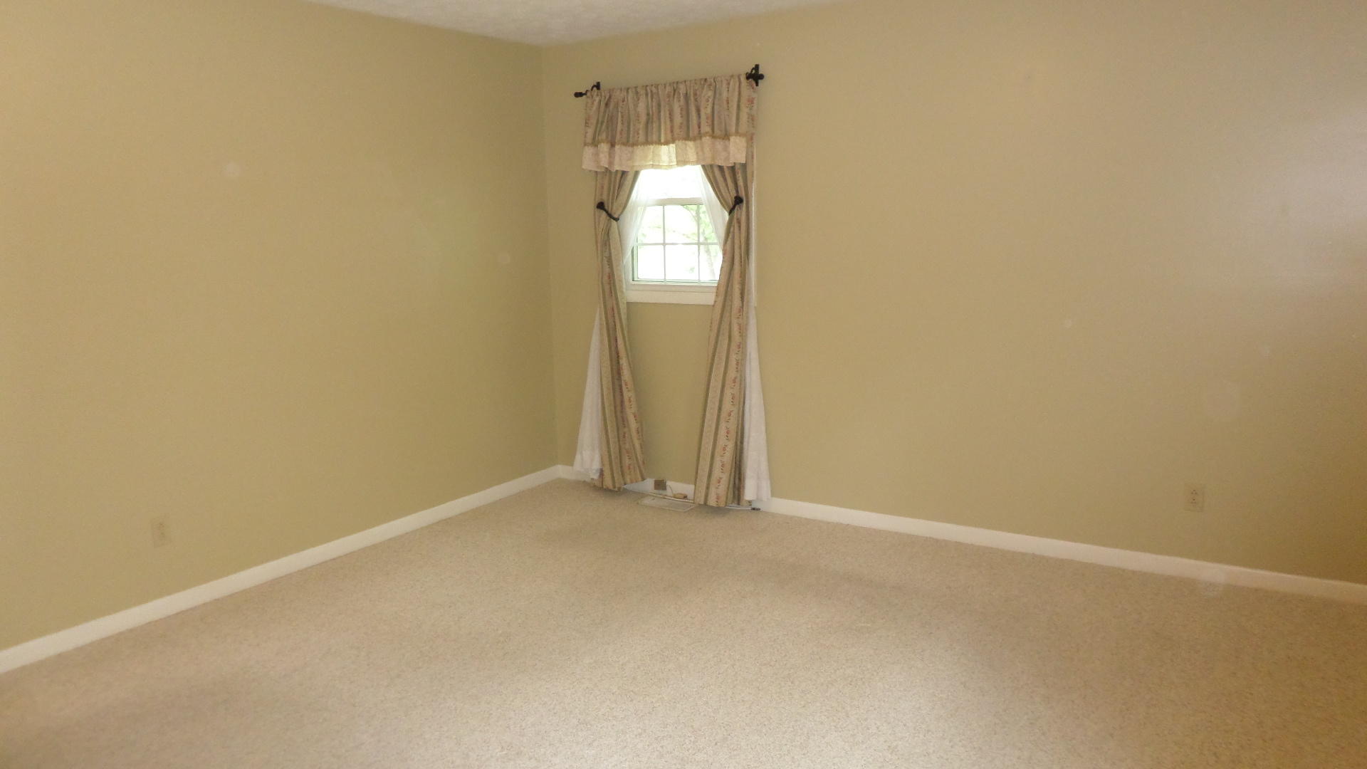107 Colgate Road Oak Ridge, TN 37830 - Photo 17 of 32 Master bedroom 3