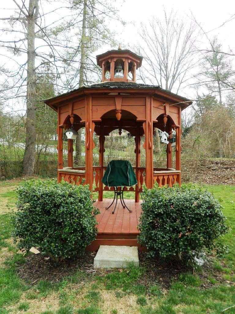 107 Colgate Road Oak Ridge, TN 37830 - Photo 25 of 32 Gazebo 3
