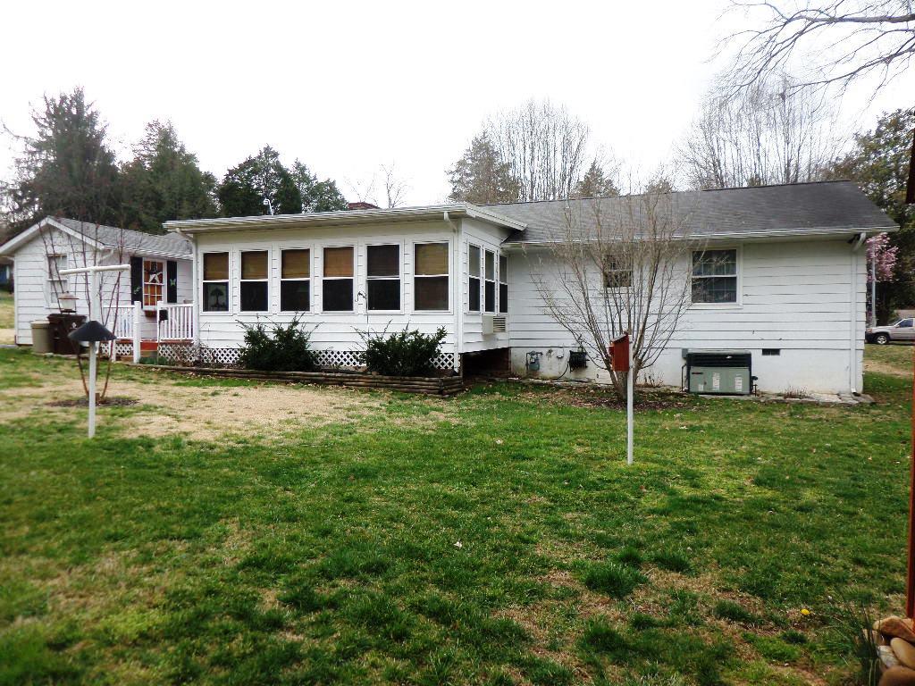107 Colgate Road Oak Ridge, TN 37830 - Photo 31 of 32 Back of house