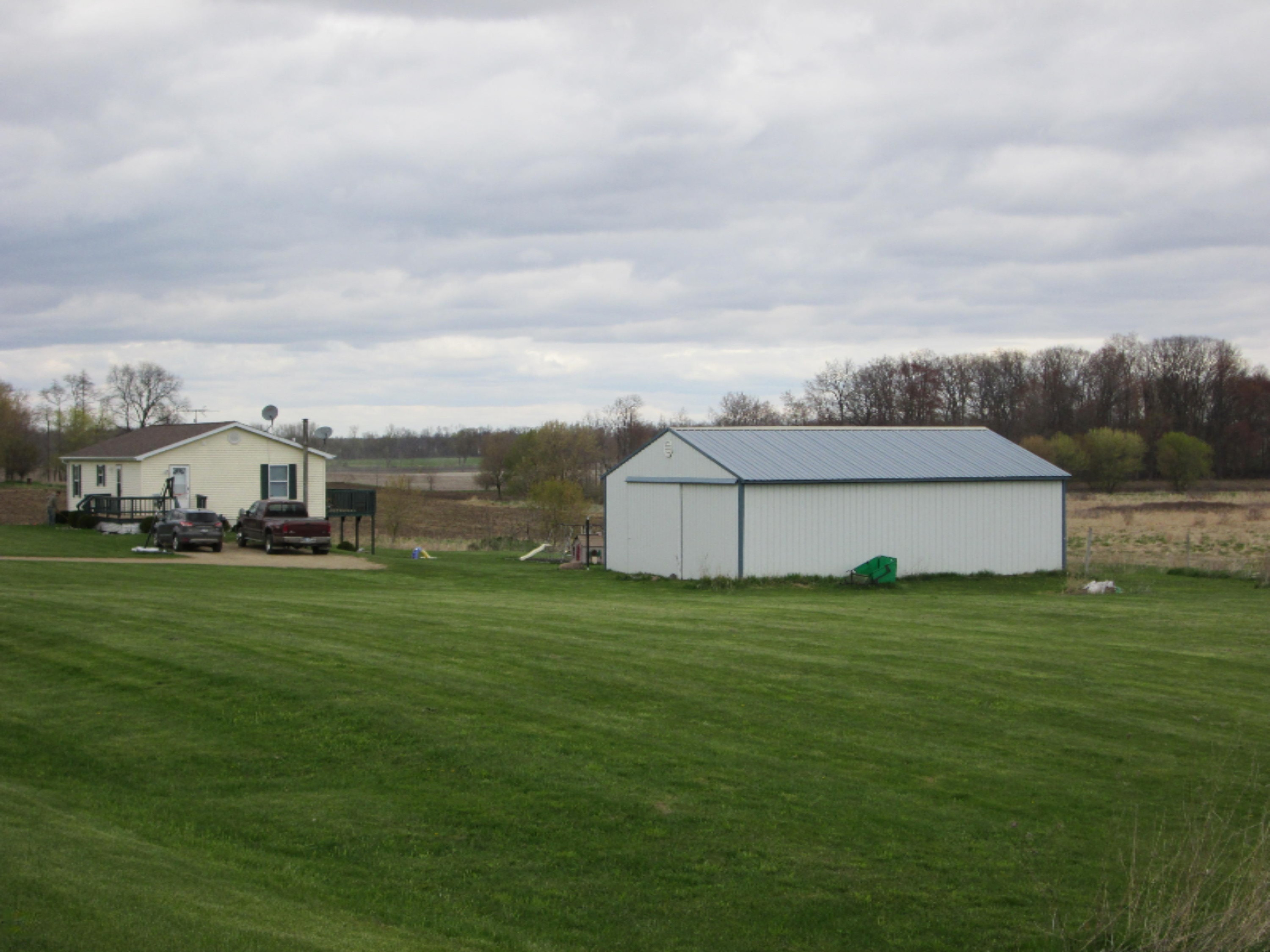 House & Pole Barn