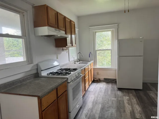 $115,000 | 924 4th Street, Peru, IL 61354