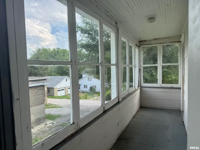 $115,000 | 924 4th Street, Peru, IL 61354