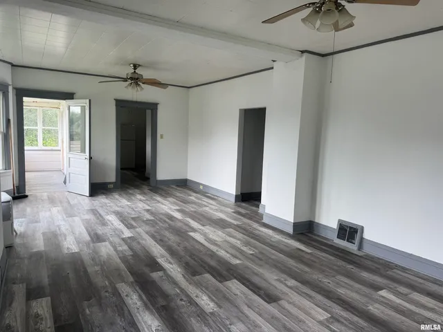 $115,000 | 924 4th Street, Peru, IL 61354