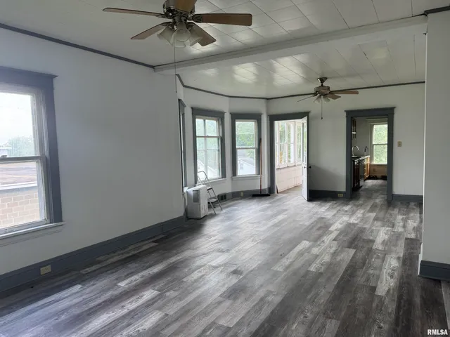 $115,000 | 924 4th Street, Peru, IL 61354