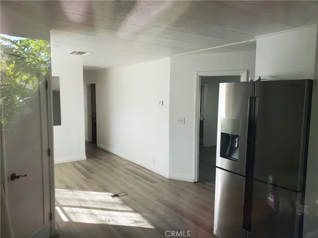 $2,300 | 32531 Crescent Avenue, Lake Elsinore, CA 92530