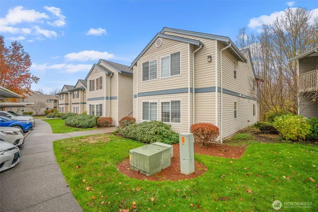 $352,000 | 627 West Horton Way, Unit 215, Bellingham, WA 98226