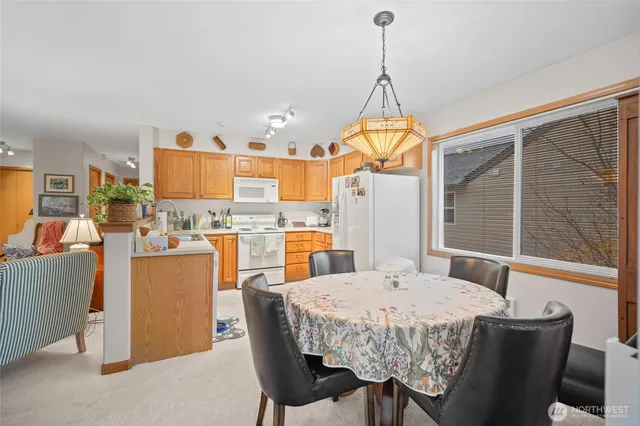 $352,000 | 627 West Horton Way, Unit 215, Bellingham, WA 98226