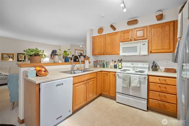 $352,000 | 627 West Horton Way, Unit 215, Bellingham, WA 98226