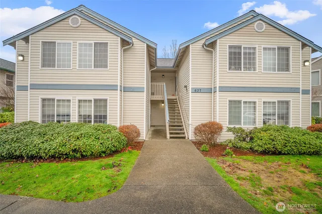 $352,000 | 627 West Horton Way, Unit 215, Bellingham, WA 98226