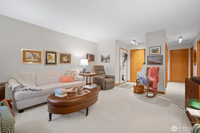 $352,000 | 627 West Horton Way, Unit 215, Bellingham, WA 98226