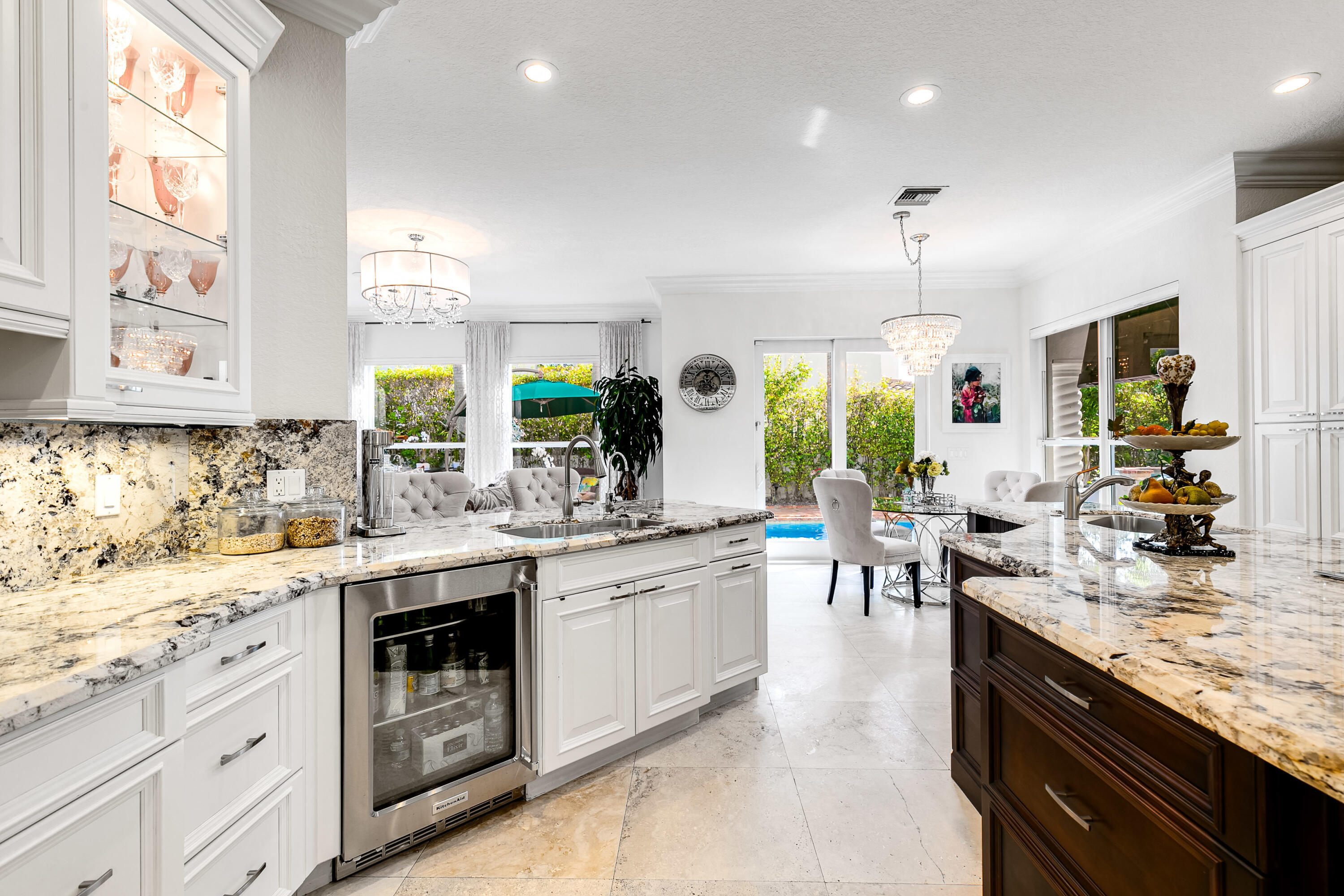 380 Southwest 17th Street Boca Raton, FL 33432 - Photo 32 of 59 KITCHEN