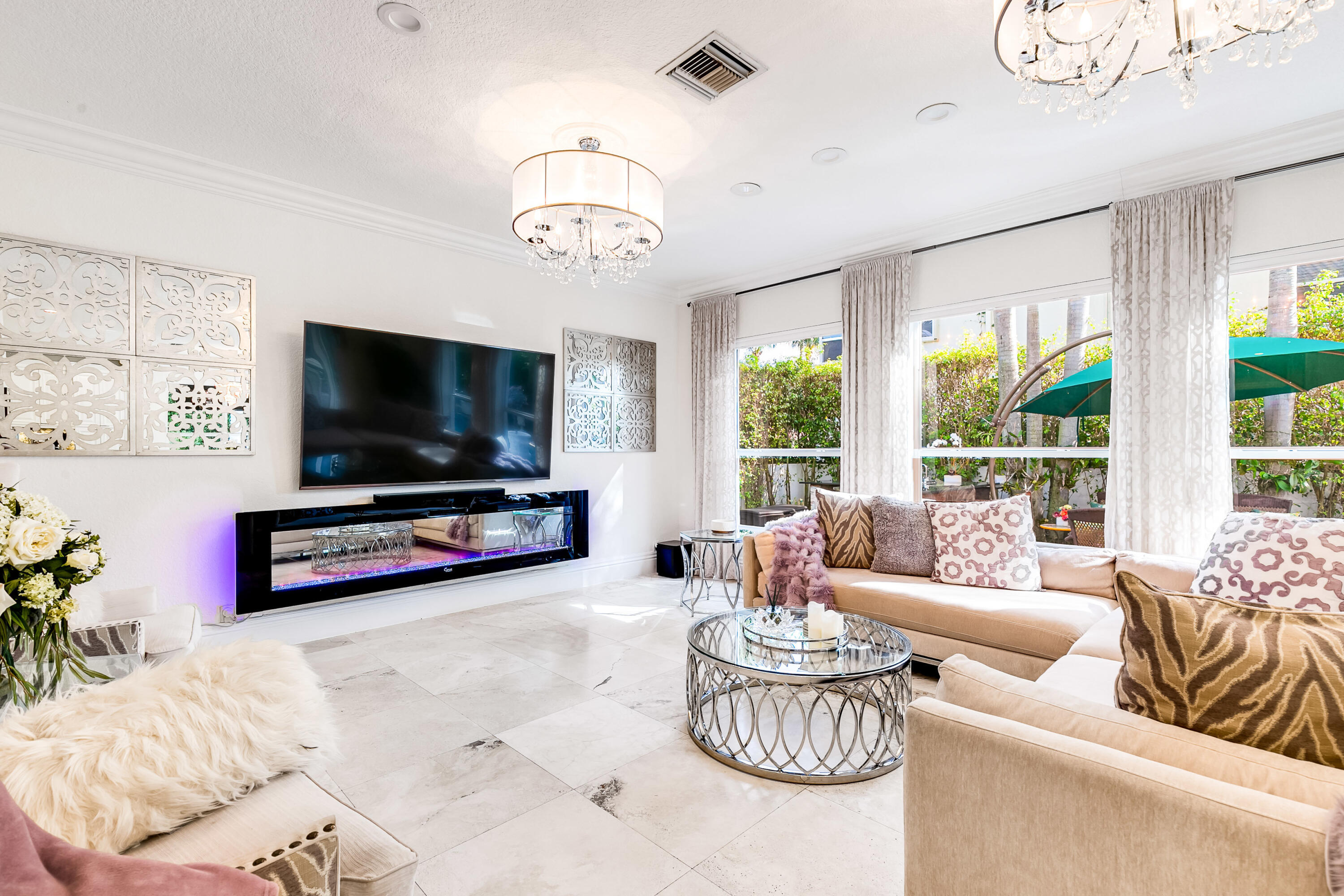 380 Southwest 17th Street Boca Raton, FL 33432 - Photo 36 of 59 LIVING ROOM