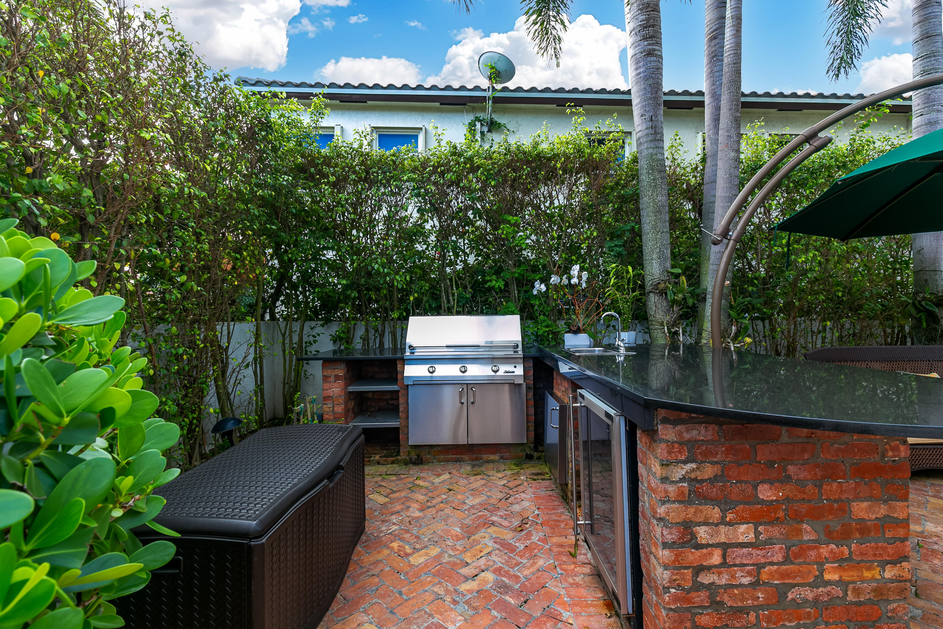 380 Southwest 17th Street Boca Raton, FL 33432 - Photo 57 of 59 SUMMER KITCHEN