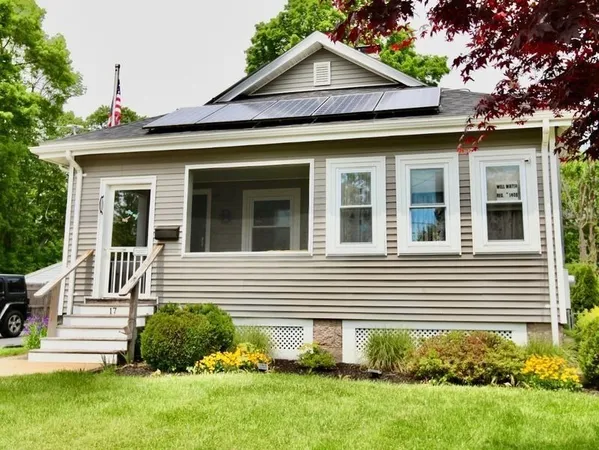 $485,000 | 17 Park Road, Brockton, MA 02301