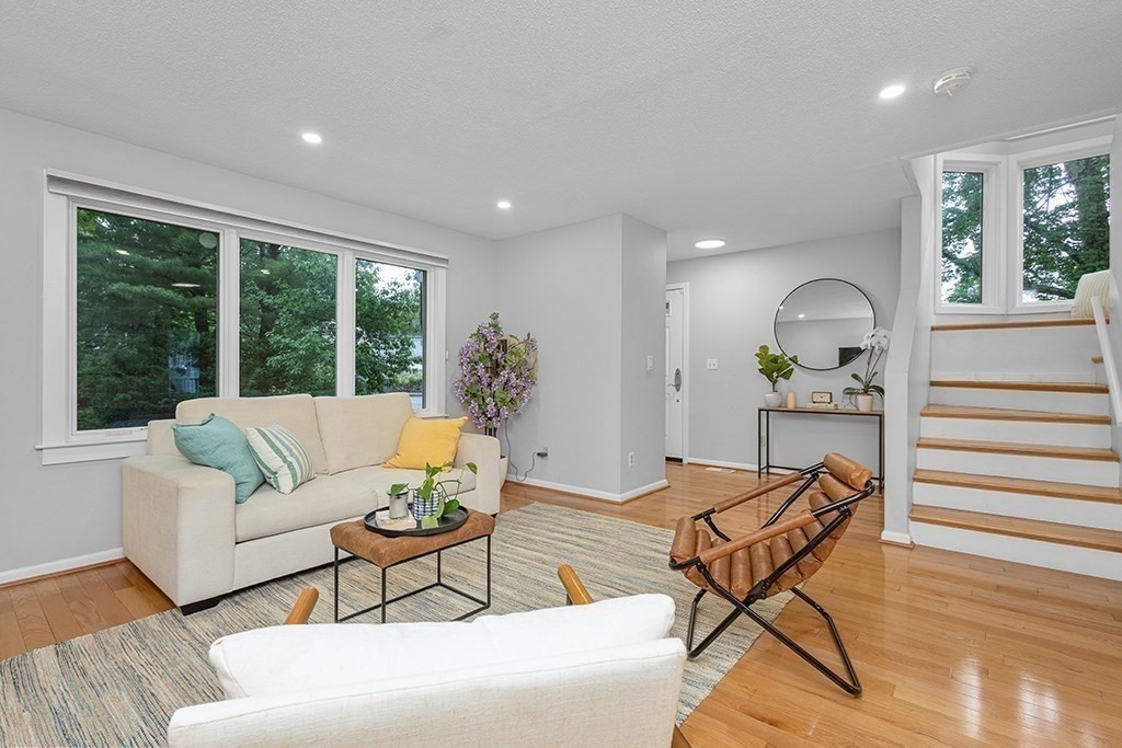 41 Murray Road, Unit 41 Newton, MA 02465 - Photo 5 of 29