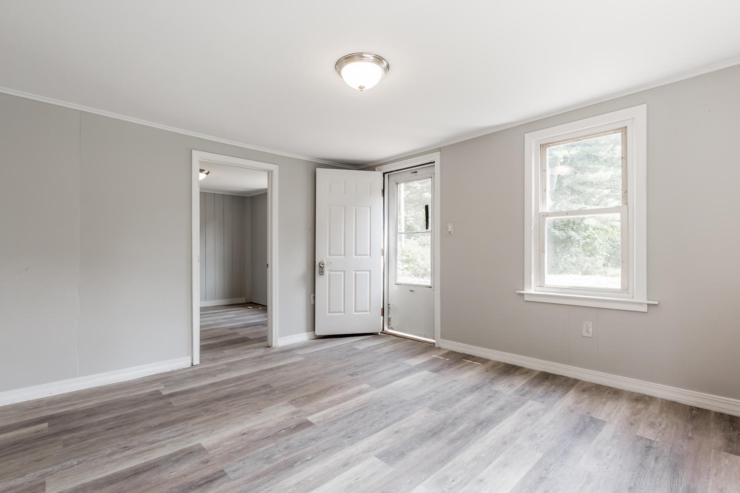 18 Montgomery Road Windham, ME 04062 - Photo 4 of 27 20190727rf-71018