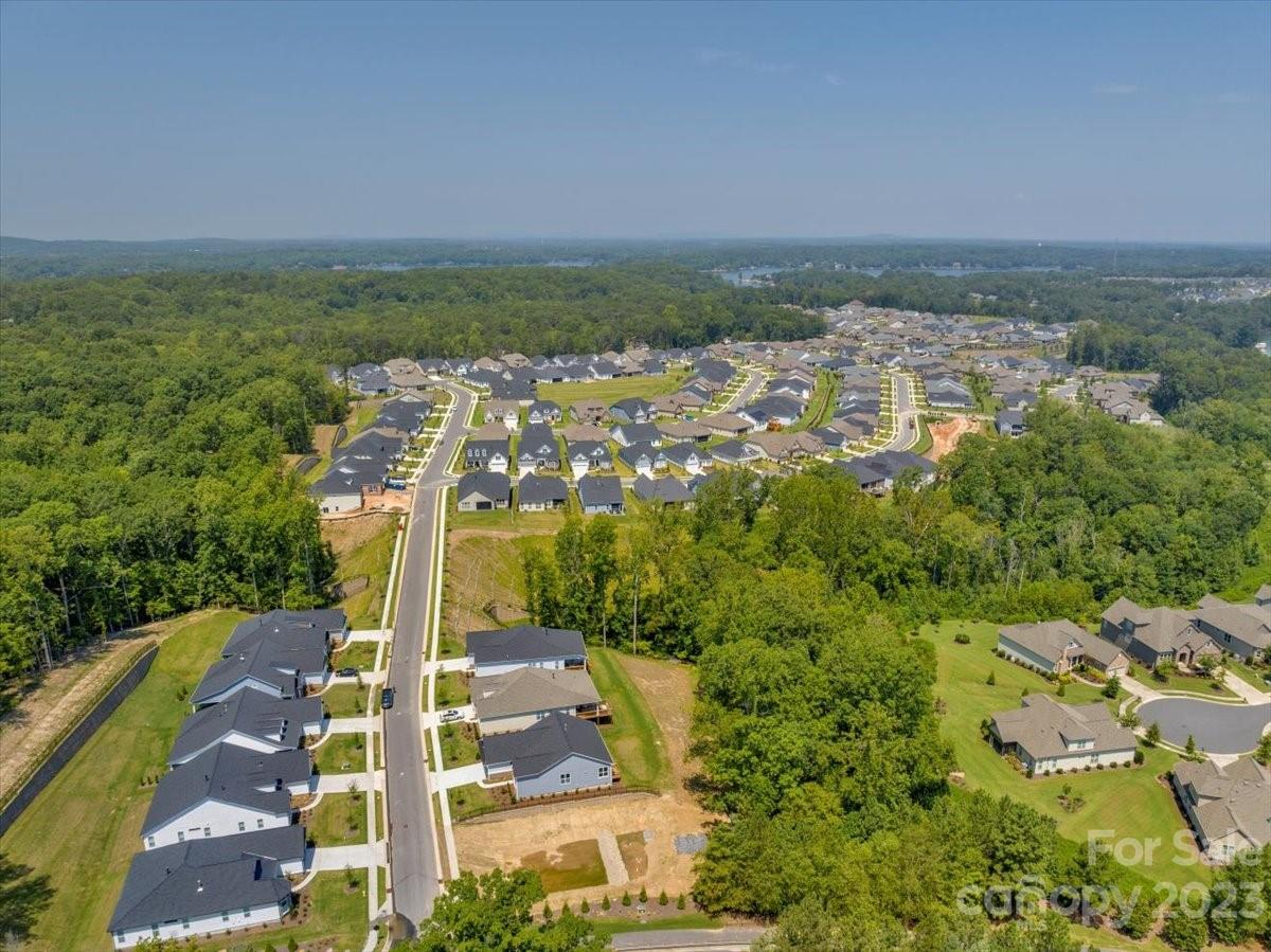 27733 Tall Ridge Road, Unit 193 Charlotte, NC 28278 - Photo 29 of 42 Gallery Image 29