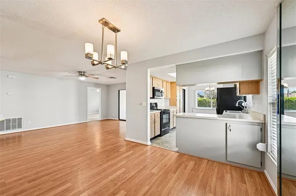 $174,900 | 2421 Lancaster Drive, Sun City Center, FL 33573