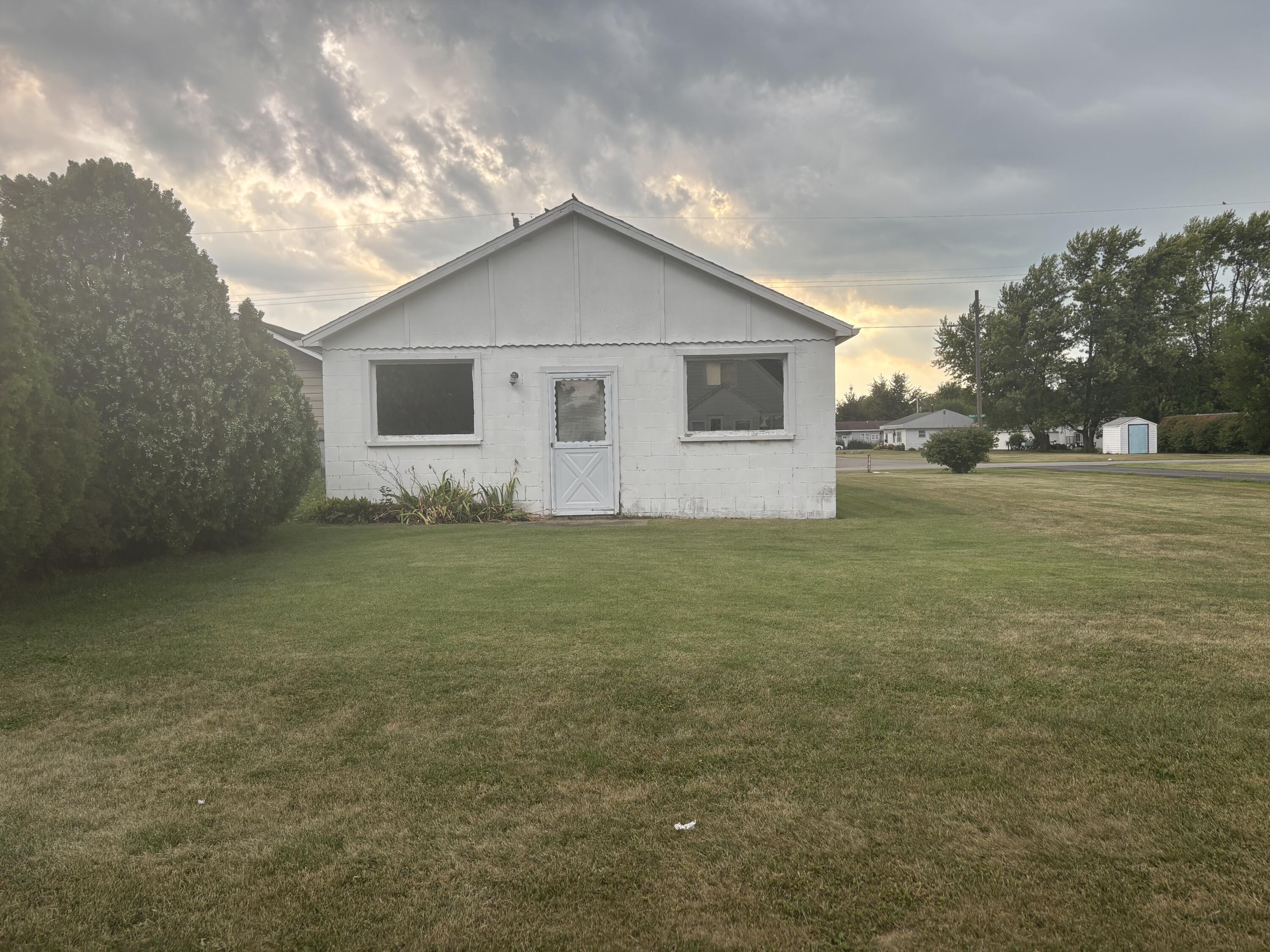 606 North Race Street Monon, IN 47959 - Photo 12 of 14 a house view with garden space
