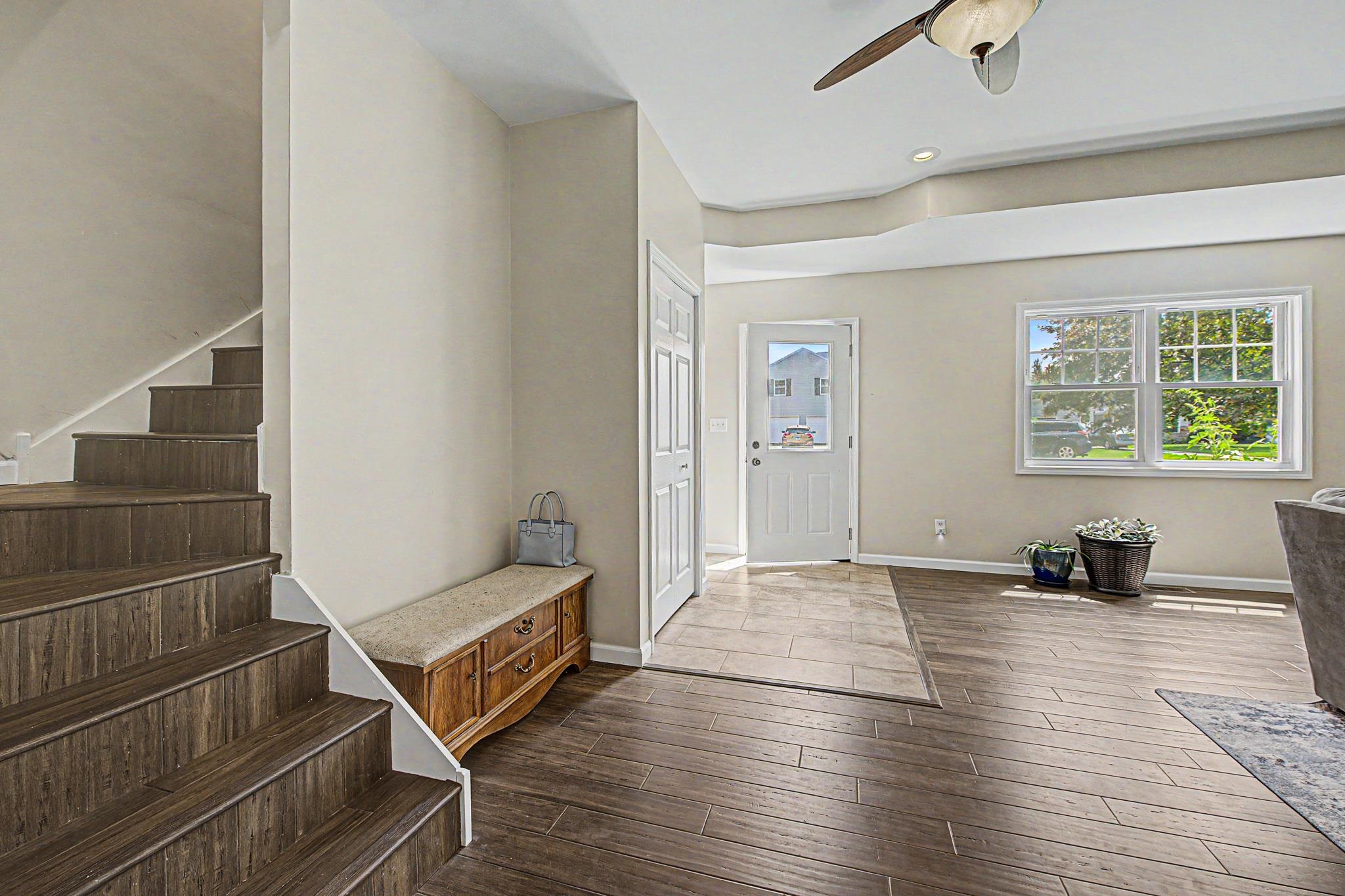 2128 Lancaster Heights Road Freeport, IL 61032 - Photo 2 of 32