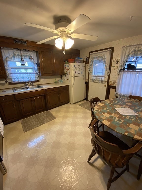 117 Leitch Street Springfield, MA 01109 - Photo 26 of 33 Gallery Image 26
