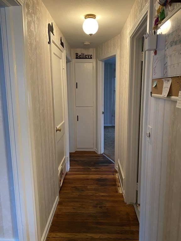 117 Leitch Street Springfield, MA 01109 - Photo 6 of 33 Gallery Image 6