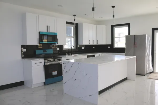 $495,000 | 1702 North 40th Avenue, Stone Park, IL 60165