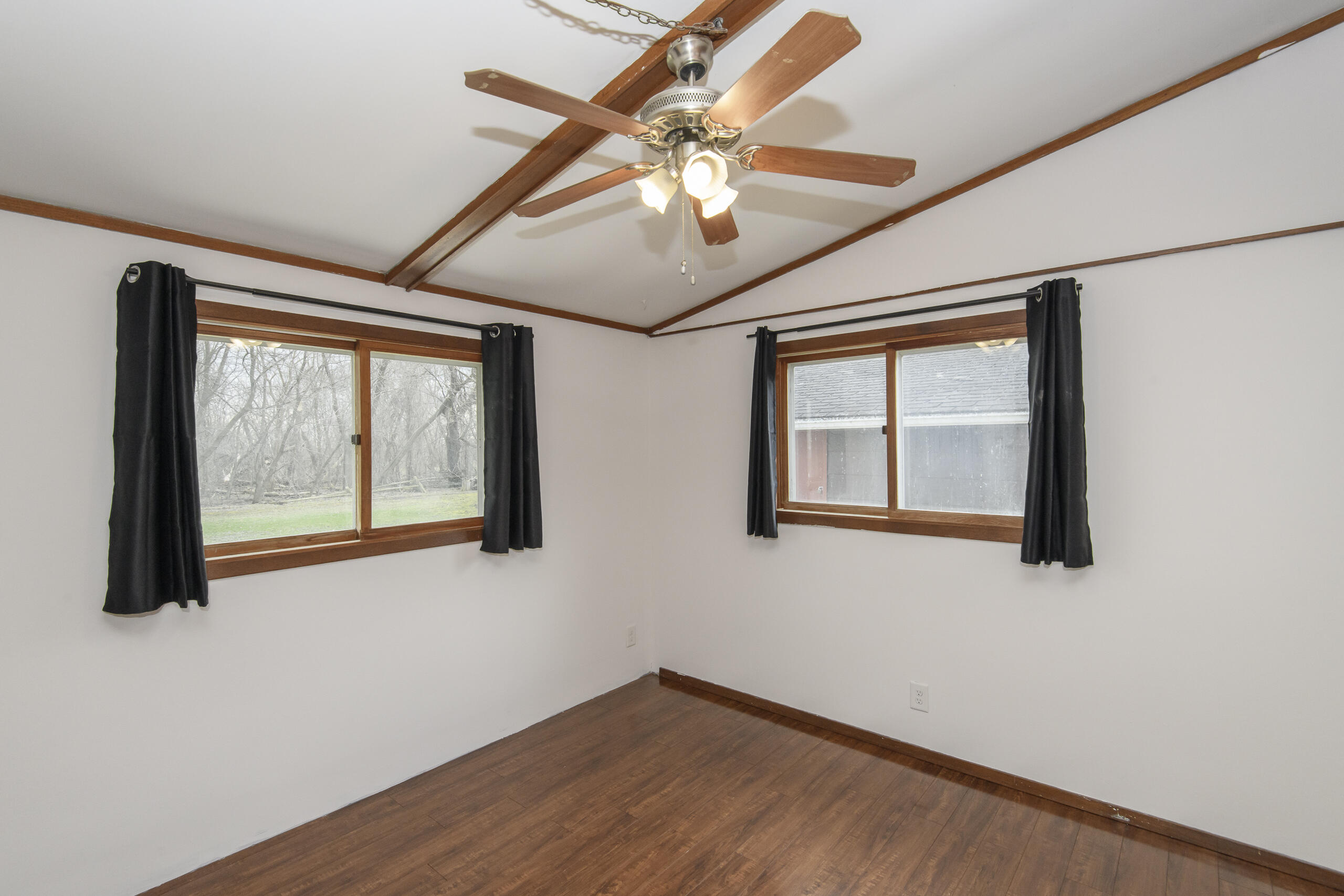 7501 East Wind Lake Road Norway, WI 53185 - Photo 12 of 30 Primary bedroom