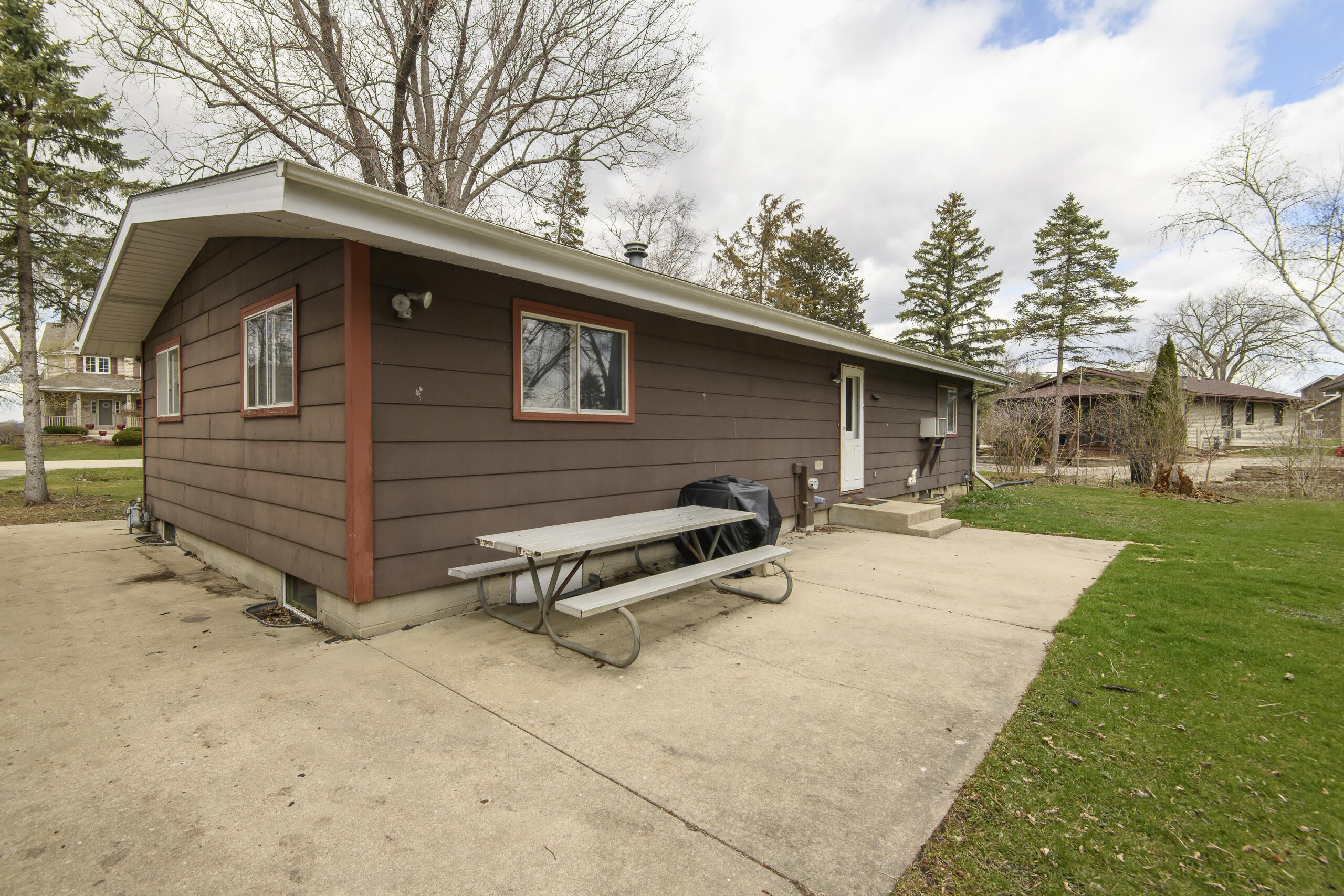 7501 East Wind Lake Road Norway, WI 53185 - Photo 26 of 30 Backyard patio