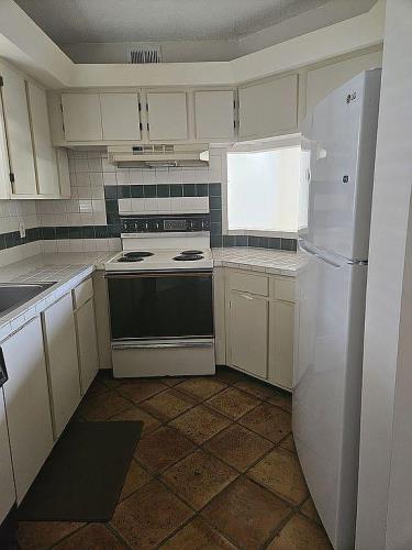 6540 Chasewood Drive, Unit D Jupiter, FL 33458 - Photo 5 of 13