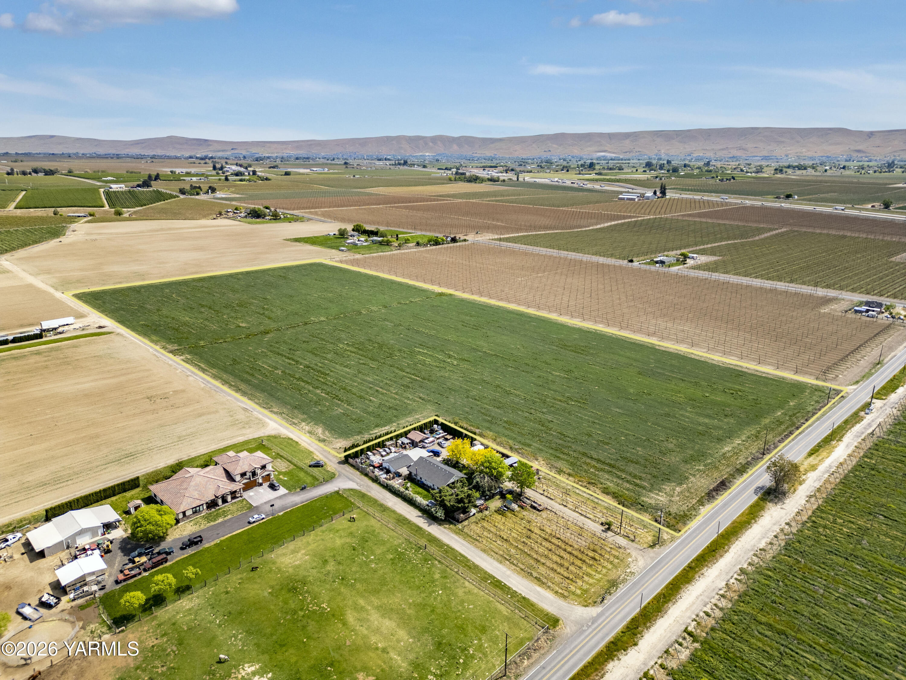 Tbd County Line Road Grandview, WA 98930 - Photo 1 of 8 TBD County Line Road 5.1.26 7
