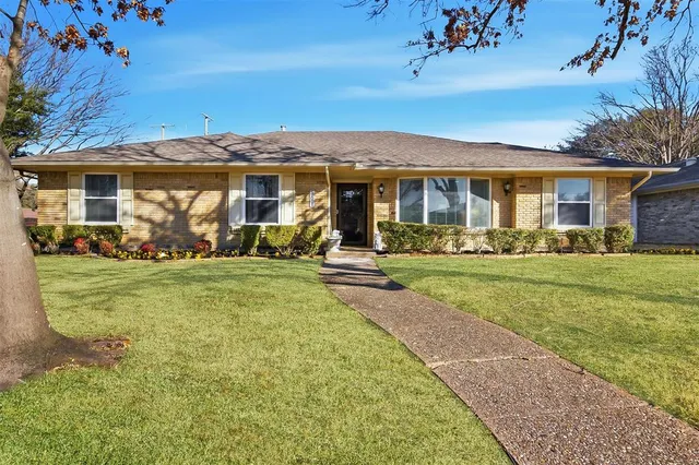 $485,000 | 501 Tiffany Trail, Richardson, TX 75081