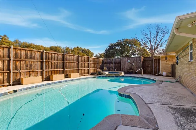 $485,000 | 501 Tiffany Trail, Richardson, TX 75081