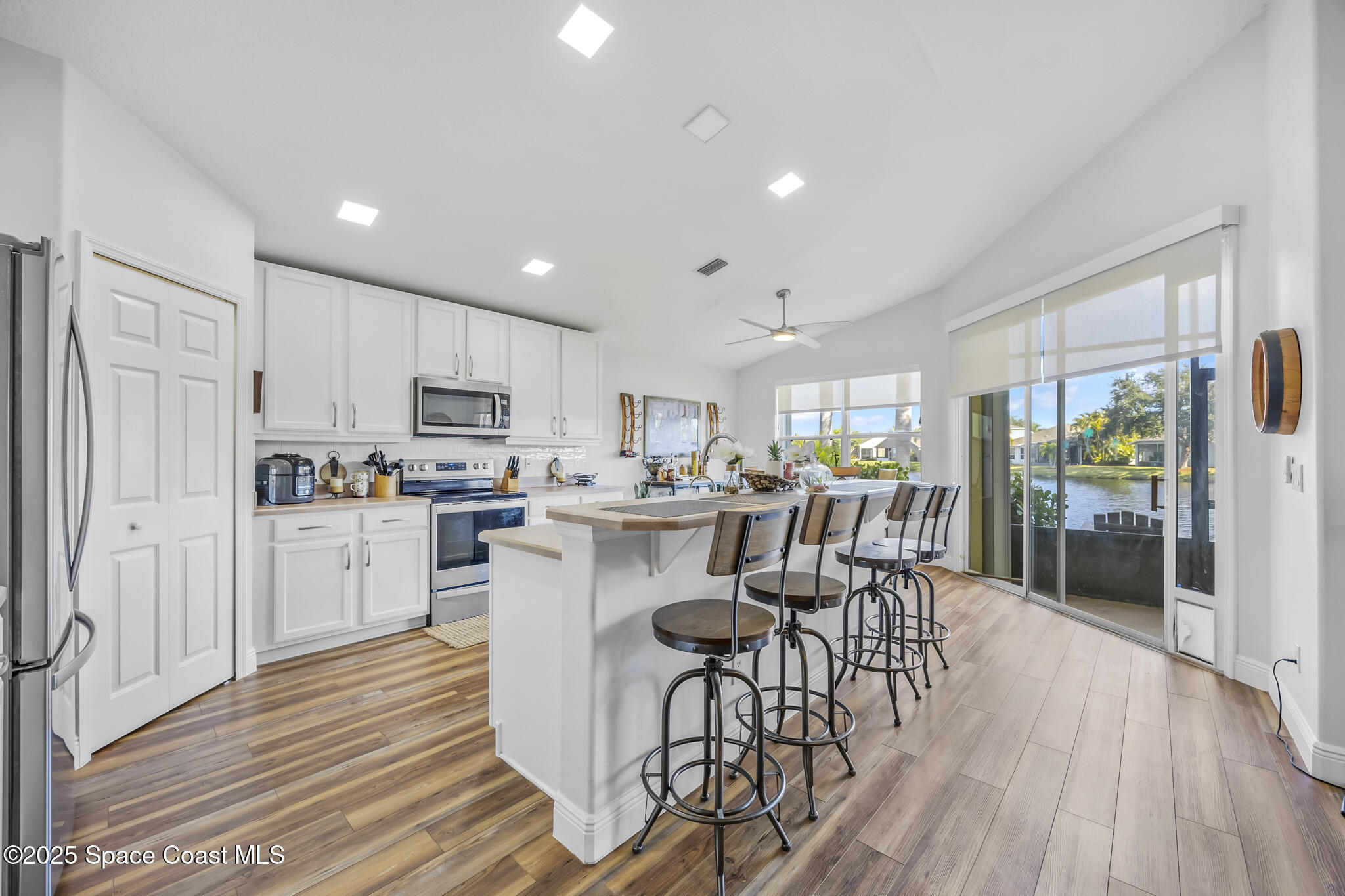 1785 Ficus Point Drive Melbourne, FL 32940 - Photo 19 of 37 A-20