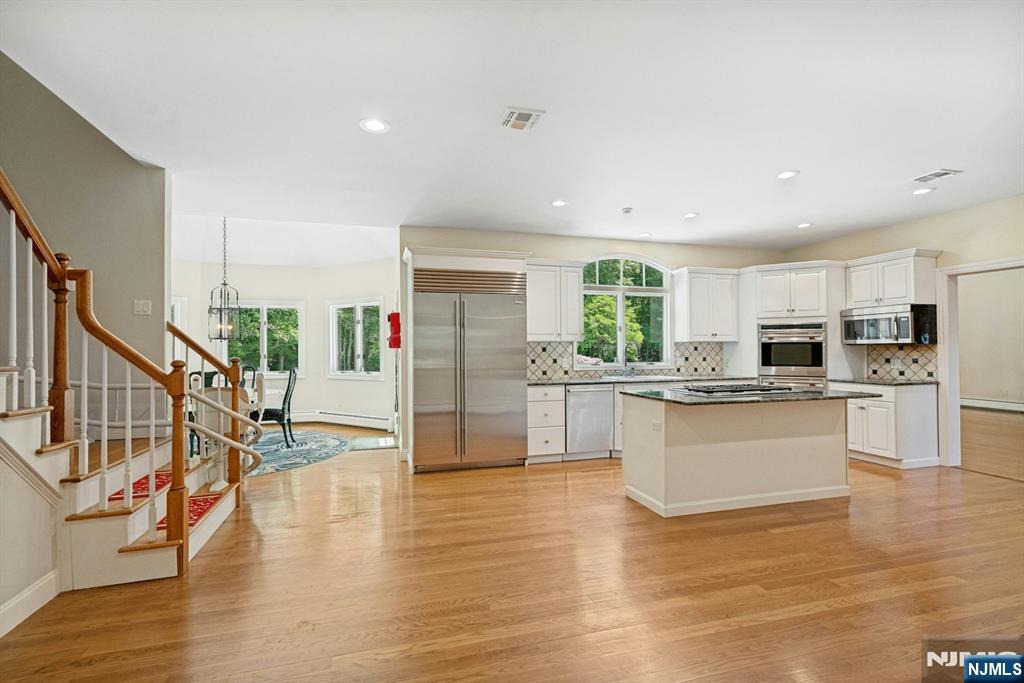 309 Skyridge Road Franklin Lakes, NJ 07417 - Photo 18 of 48